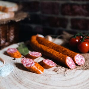 Cârnați de Porc si Vită